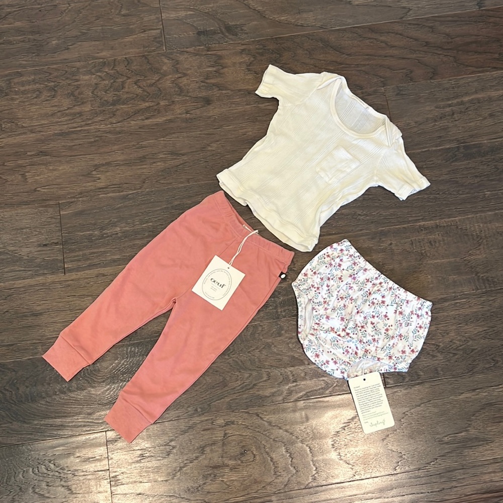 Organic Bundle Oeuf Leggings Sapling Bloomers + TaneOrganics Pocket Ribbed shirt